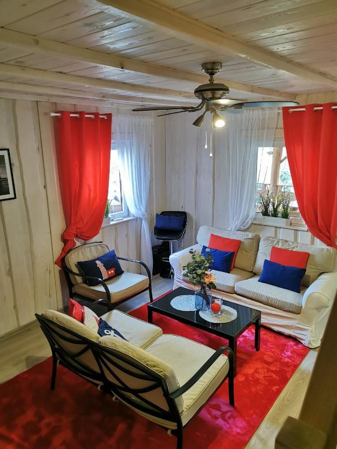 Villa Eden Ślesin Екстериор снимка
